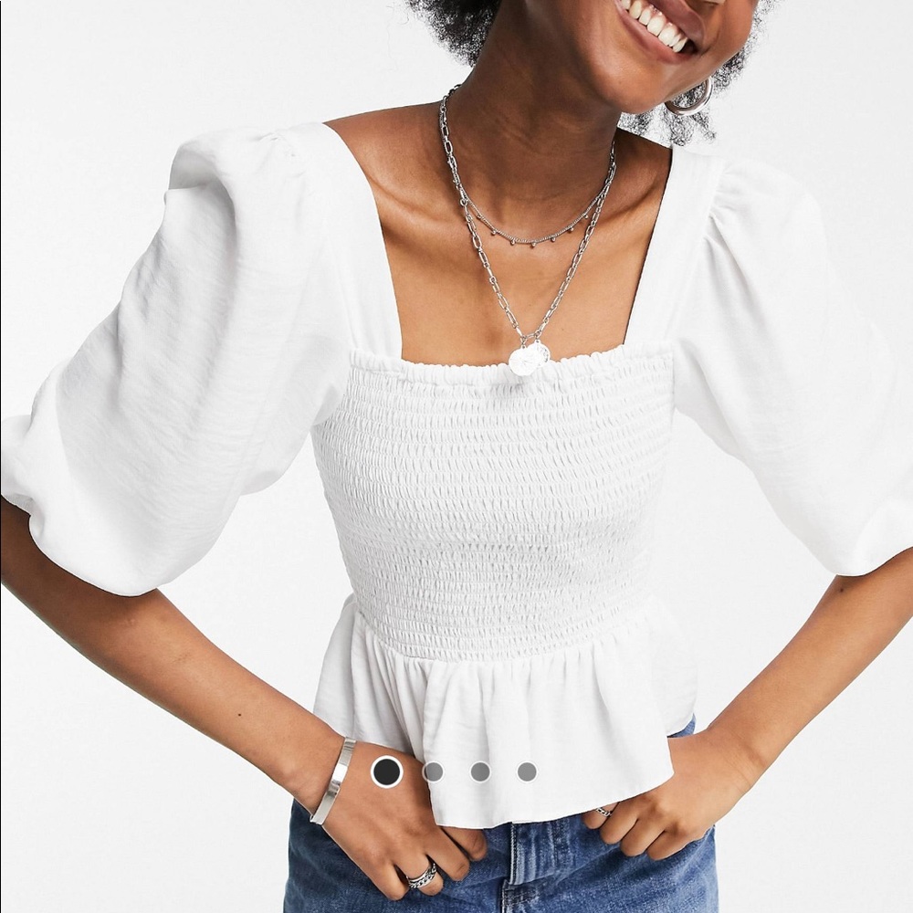 New Look Smocked Bodice Blouse with Volume Sleeves
